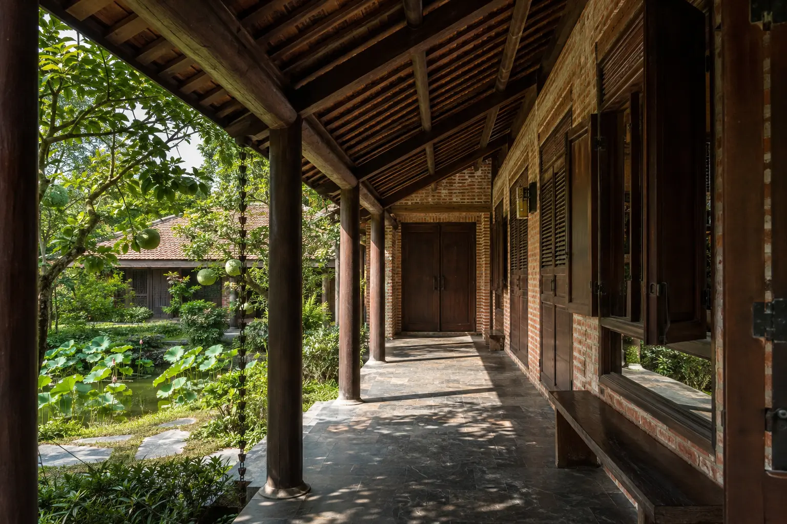 Orchard Veranda House 450 — Phòng khách mở ra hiên — Home6D