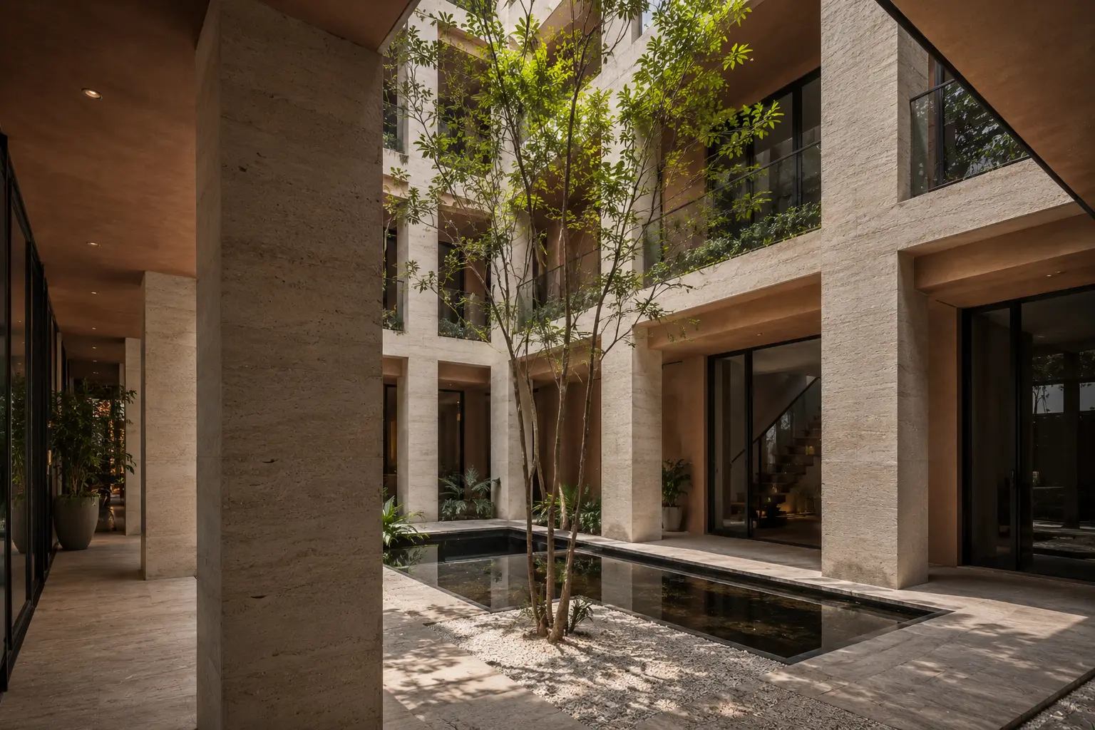 Nhà Phố Sân Tĩnh 470 — Sân hoặc giếng trời — Home6D