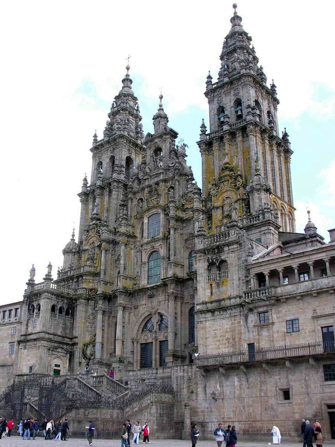 Santiago de Compostela nhà thờ mang lối kiến trúc baroque